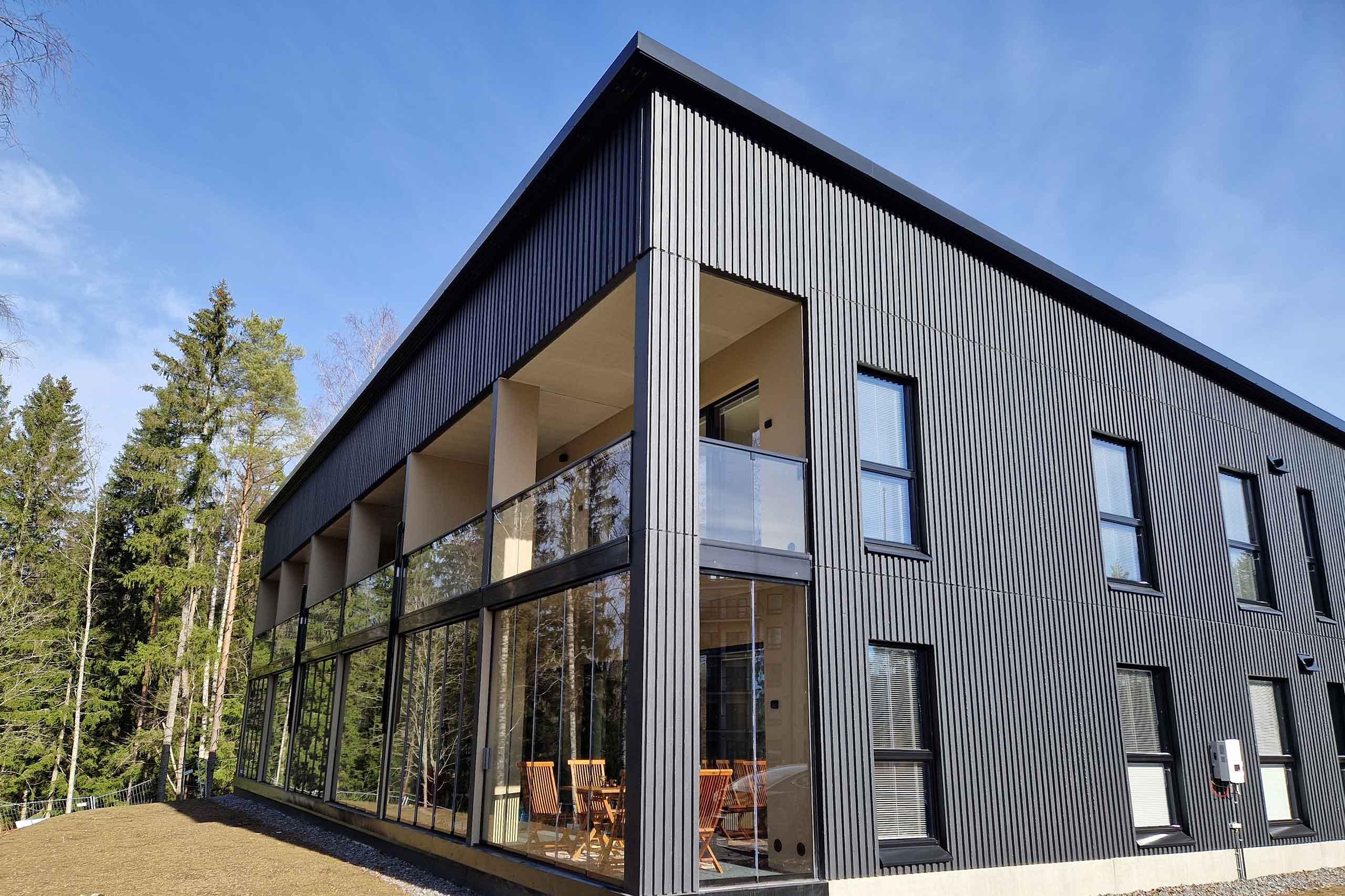 Asunto Oy Tesomajärven Villat Tesomajärven rannassa