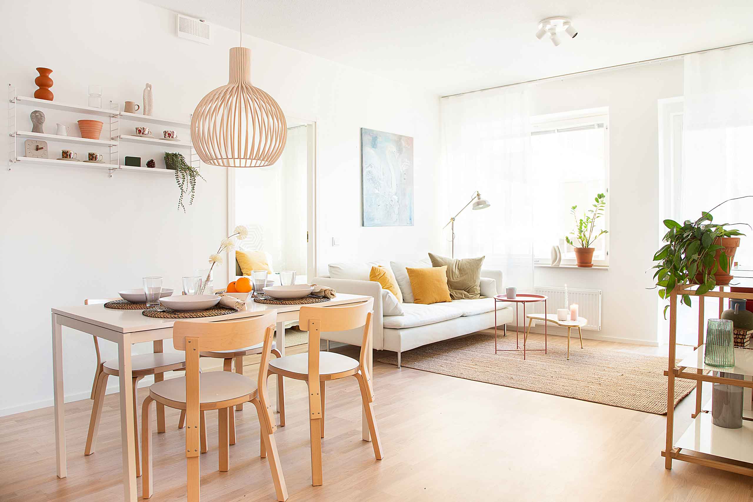 Tirehtööri - olohuone