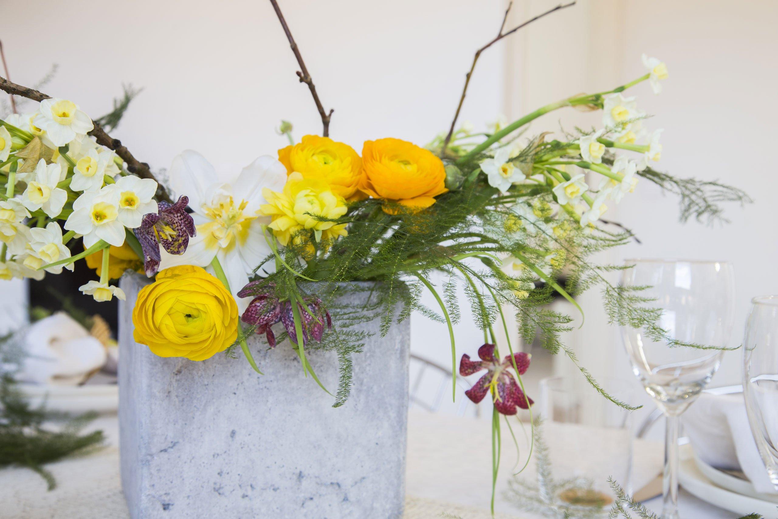 Kukkiva pääsiäinen kotona | JM Suomi