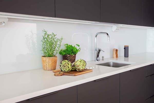 Graphite Grey keittiö